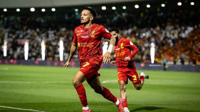 القادسية يحسم موقفه من بيع تركي العمار للأهلي