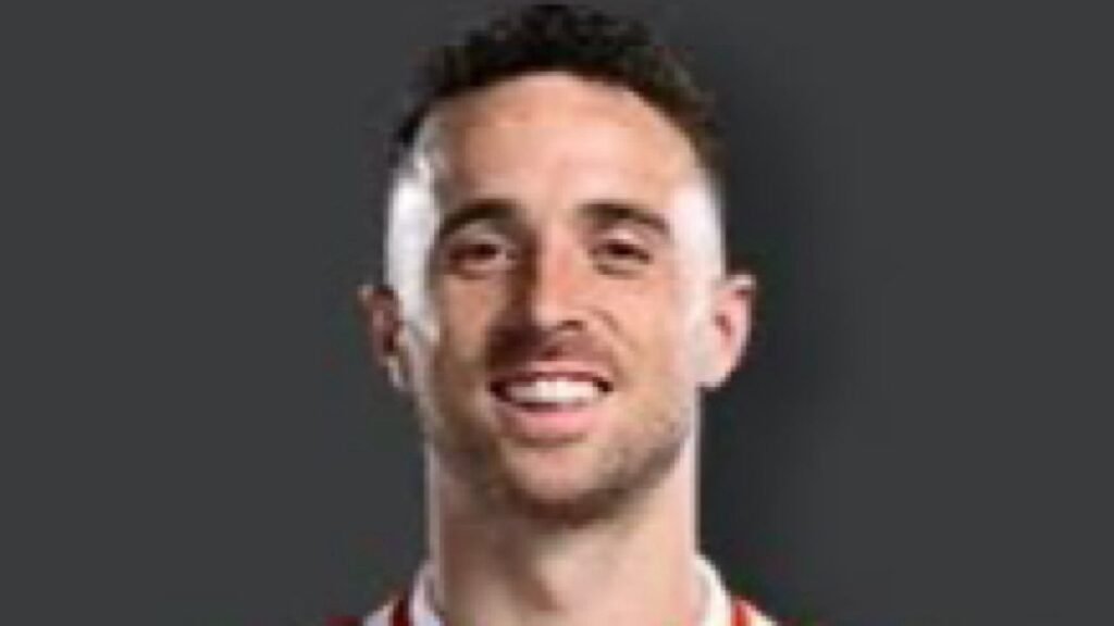 وولفرهامبتون يضم جوتا لقاعة مشاهير النادي