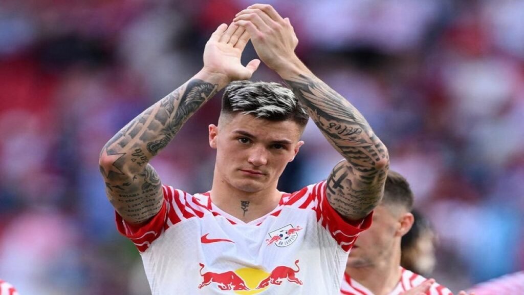 الهلال يناور أرسنال ويبدأ التحرك لضم سيسكو