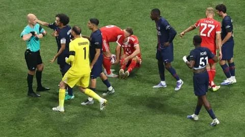 فيفا يوجه ضربة موجعة لباريس سان جيرمان