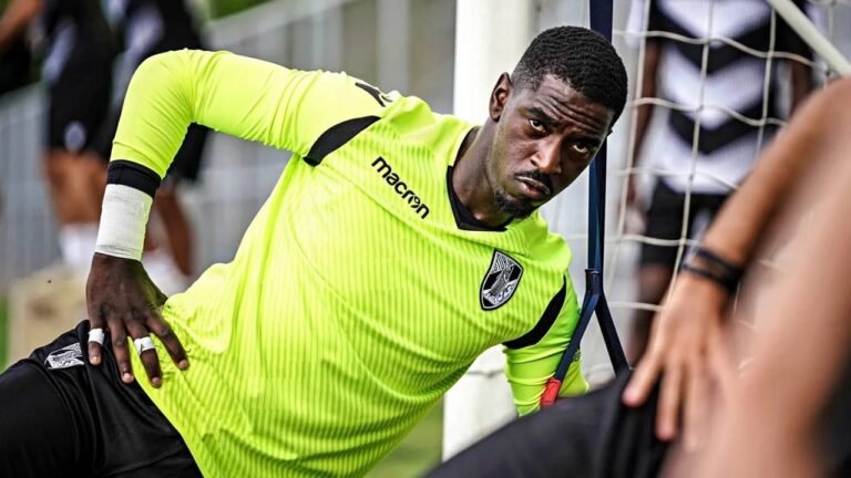 الحزم يقترب من التعاقد مع حارس منتخب الرأس الأخضر برونو فاريلا