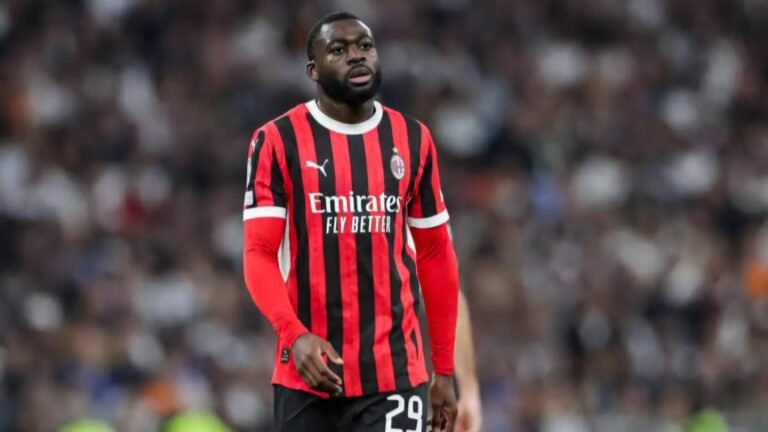 فوفانا يتصدر قائمة اهتمامات الأهلي