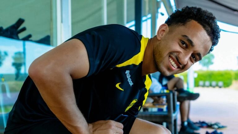 الاتحاد يرفض طلب الاحتراف بشأن خوض عدد من اللاعبين تجارب احترافية بالخارج