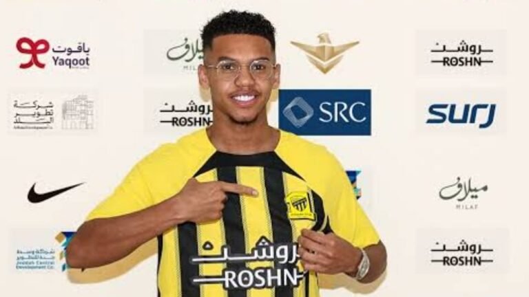 لاعب الاتحاد معاذ فقيهي يعلن عقد قرانه .. صورة