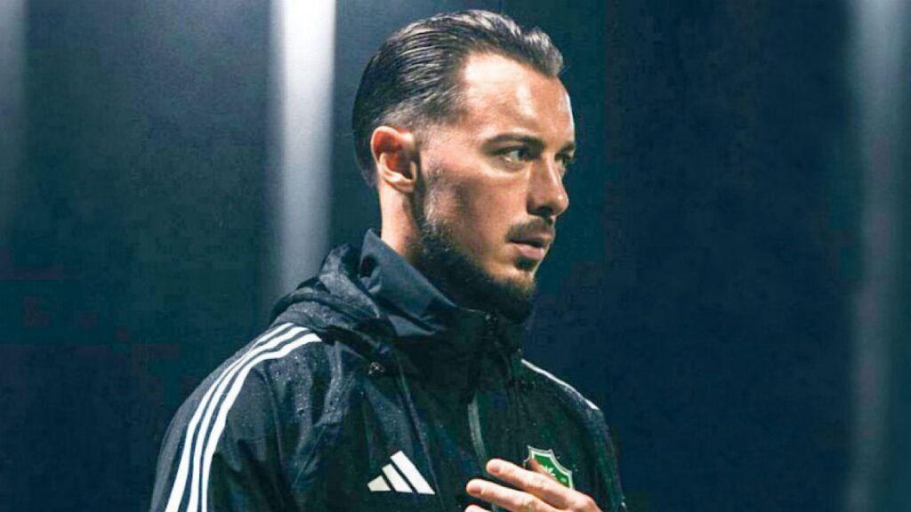 يايسله يفاضل بين عبد الله بالعبيد وماتيوس دامس