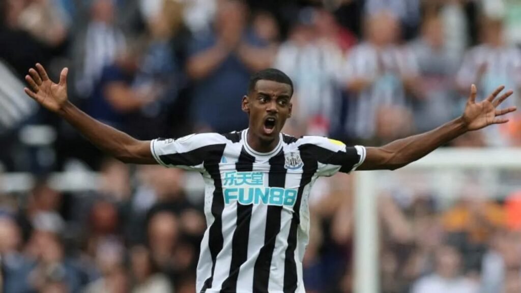 مدرب نيوكاسل: الحرب الباردة مع إيساك ليست مثالية