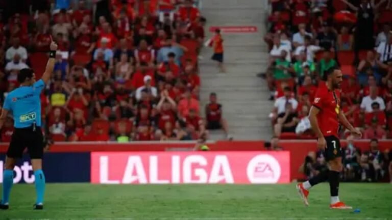 فضيحة تحكيمية في مباراة برشلونة ومايوركا تشعل الجدل .. تغطية