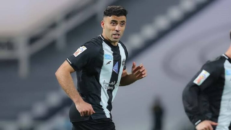 مصدر شبابي: عبد الرزاق حمد الله مستمر مع الفريق