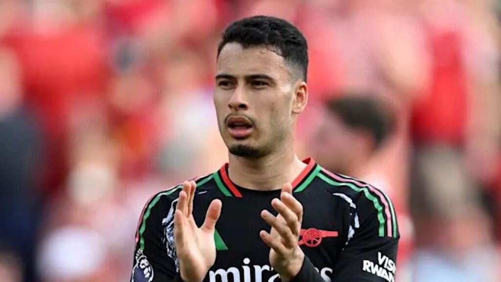 ناد من دوري روشن يتقدم بعرض تتجاوز قيمته 80 مليون جنيه إسترليني لضم مارتينيلي