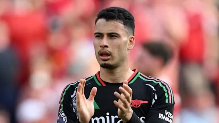 ناد من دوري روشن يتقدم بعرض تتجاوز قيمته 80 مليون جنيه إسترليني لضم مارتينيلي