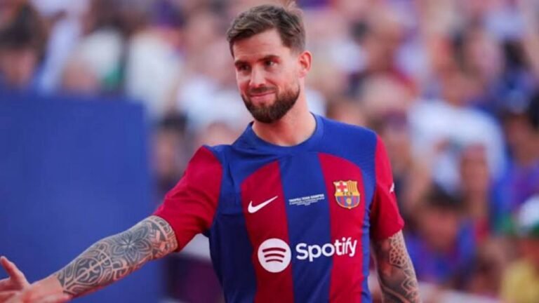 مارتينيز يتحدث عن كواليس رحيله عن برشلونة