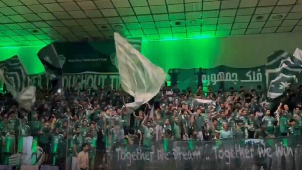 جماهير الأهلي ترحب بالفرنسي ميلوت .. تغطية