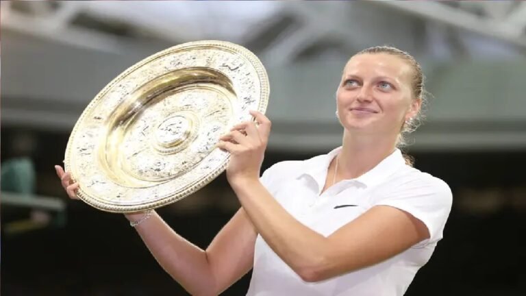 نجمة التنس التشيكية تعلن اعتزالها