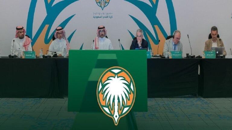 النجيمي: توثيق تاريخ كرة القدم السعودية ضم بطولات الأندية التي لم يعد لها وجود الآن