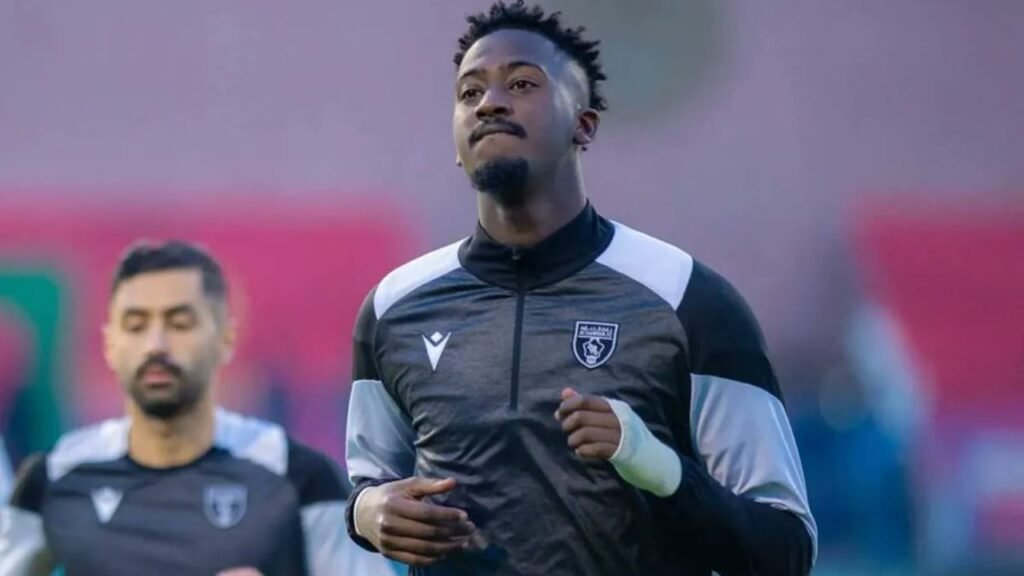 نيوم يدخل في مفاوضات جادة للتعاقد مع عون السلولي لتعزيز دفاعاته