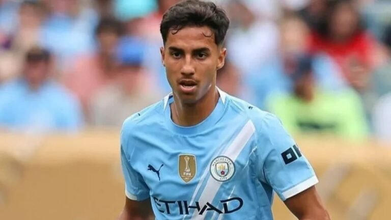 مانشستر سيتي يعير مدافعه إلى جيرونا