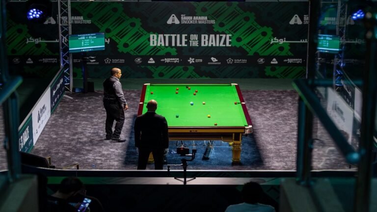 انطلاق منافسات بطولة الماسترز للسنوكر 2025 في جدة بمواجهات مثيرة.. صور