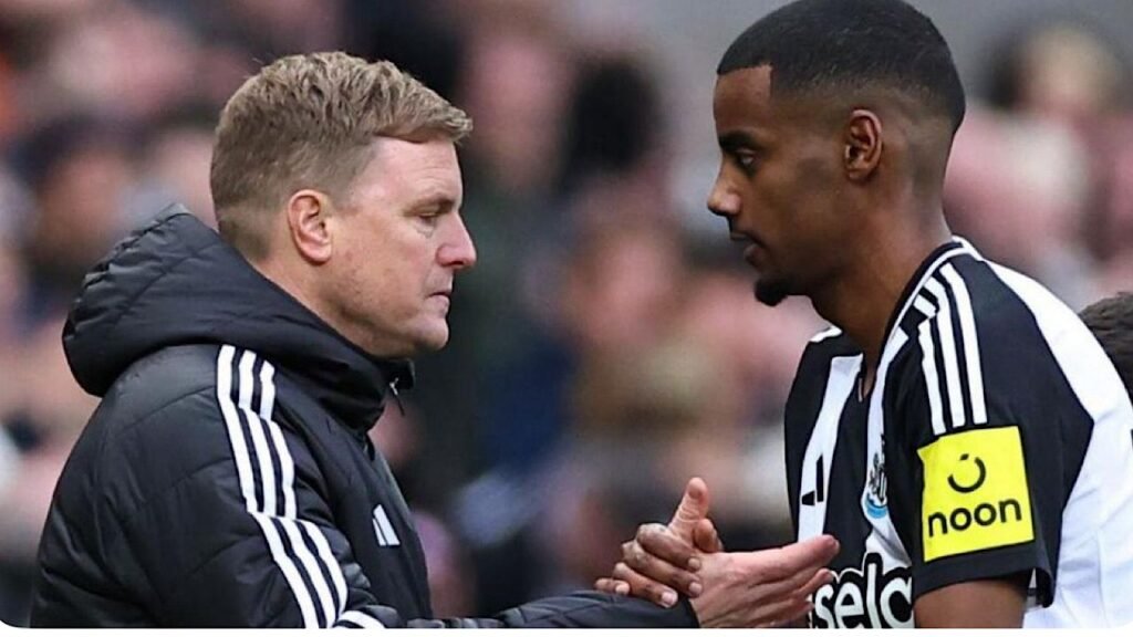 ألكسندر إيزاك خارج حسابات نيوكاسل أمام أستون فيلا