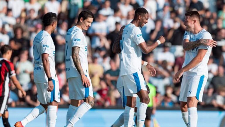 الهلال يكتسح آراو السويسري بسداسية