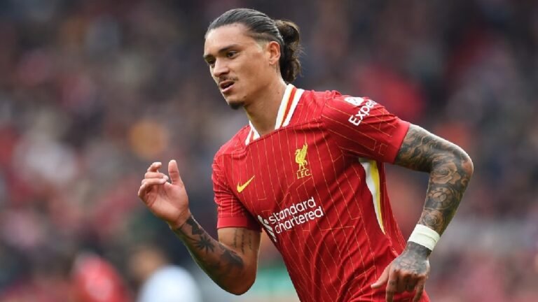 نونيز يودع ليفربول برسالة مؤثرة