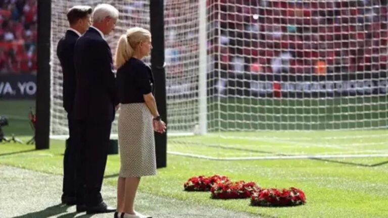 استهجان يُفسد لحظة صمت تكريمية لجوتا في درع المجتمع .. تغطية