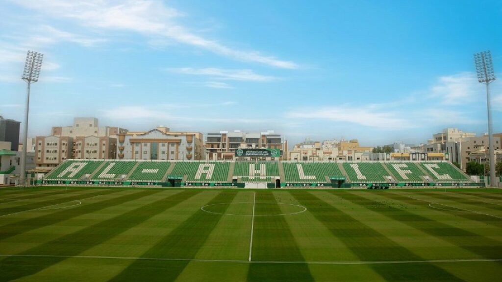 الأهلي يستأنف تدريباته الجماعية