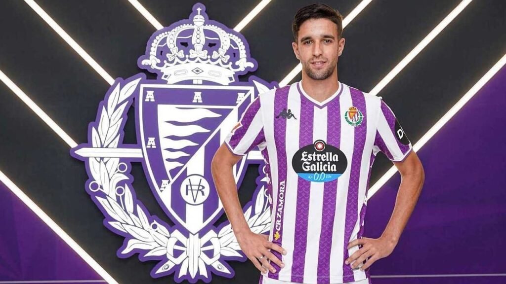 بلد الوليد يقدم لاعبه المغربي بآيات من القرآن