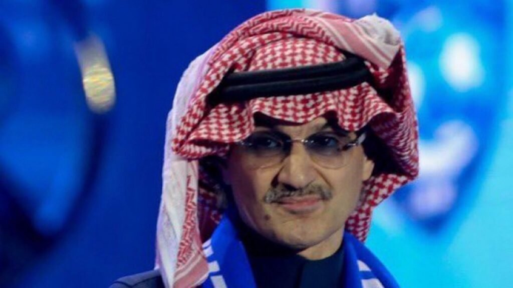 الوليد بن طلال يعتزم شراء الهلال