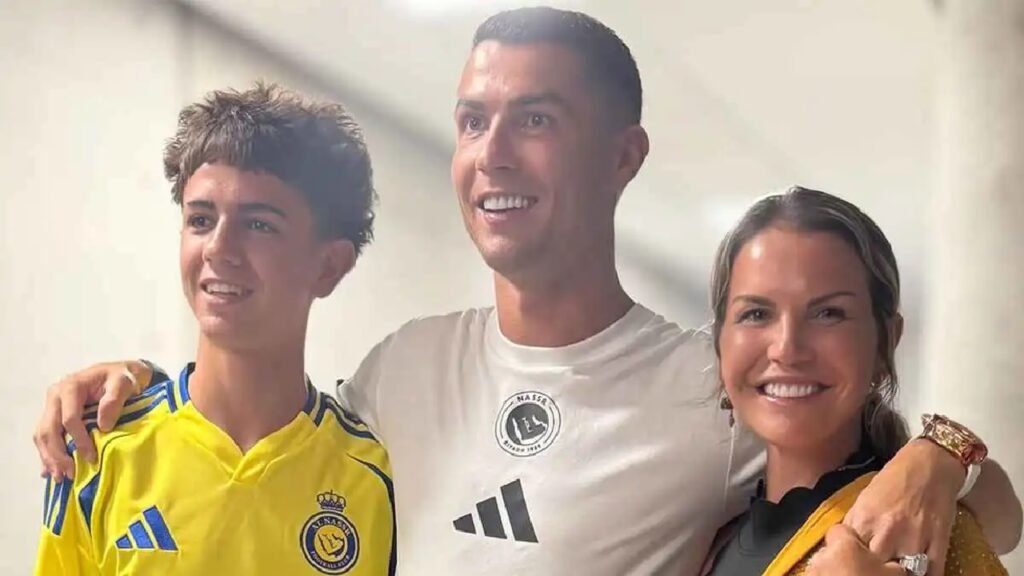 أول تعليق من عائلة رونالدو على خطوبته بجورجينا