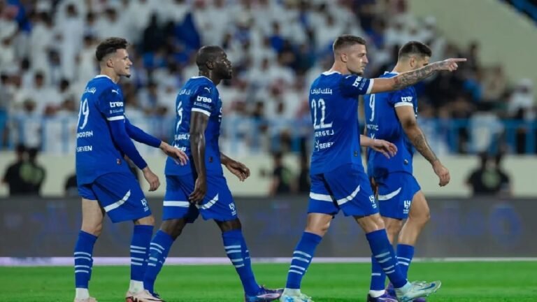 غيابات مؤثرة في صفوف الهلال قبل مواجهة الرياض