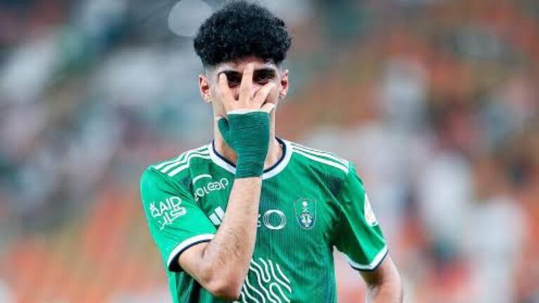 الأهلي يمدد عقد زياد الجهني حتى 2030