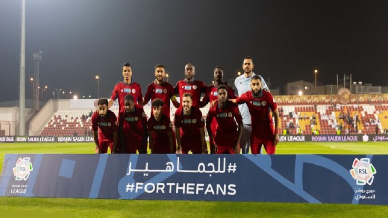 الفيفا يوقف 21 ناديًا سعوديًا