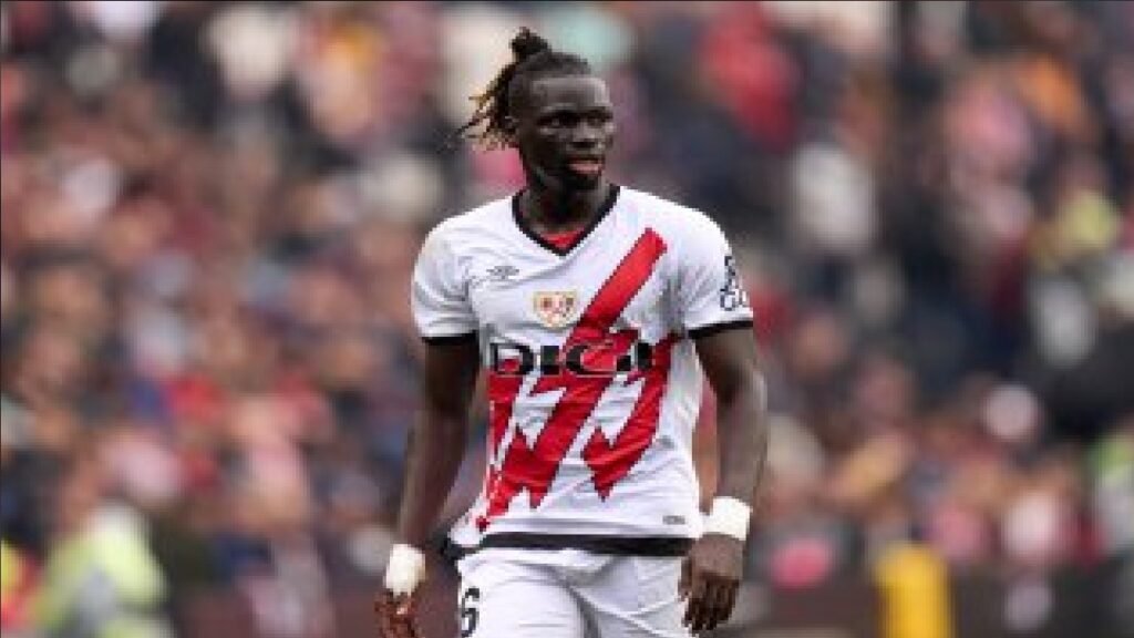 رئيس رايو فاليكانو ينفي مفاوضات الشباب لضم سيس