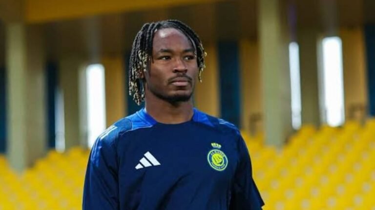 جيسوس يعتمد على سيماكان ومارتينيز في دفاع النصر قبل مواجهة الاتحاد