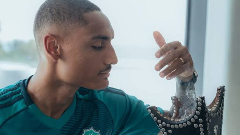 محترف الأهلي: لا يهمنا من نواجه في النهائي .. تغطية