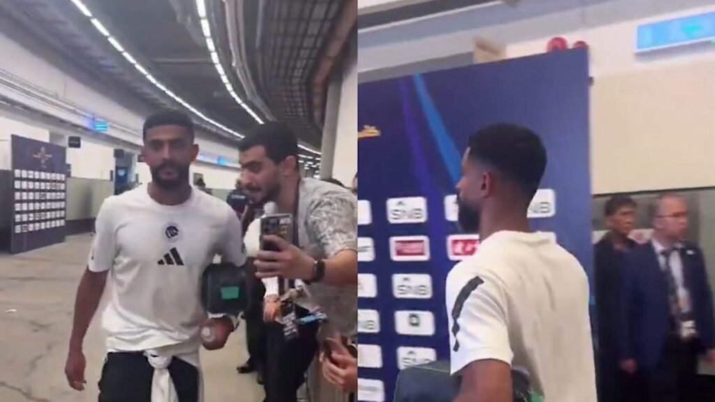 عبدالإله العمري يلتقط صورة تذكارية مع مشجع اتحادي ويرفض التوقيع لمشجع صيني.. تغطية