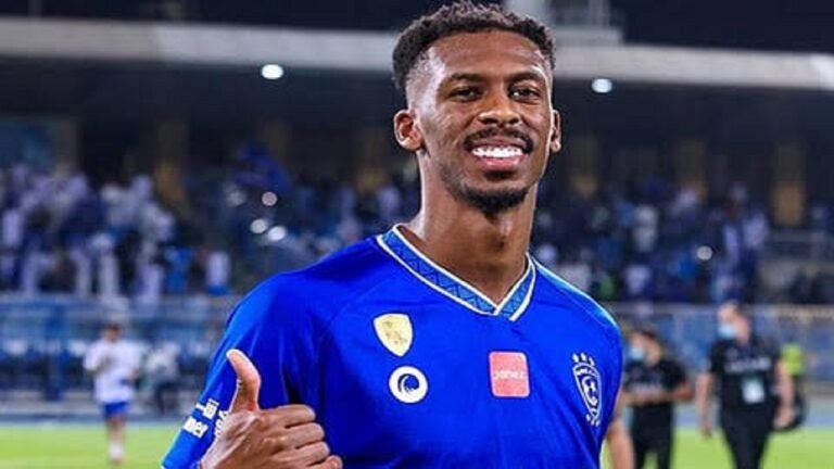 كنو يعود من أمريكا ويلتحق مباشرة ببعثة الهلال إلى ألمانيا.. تغطية