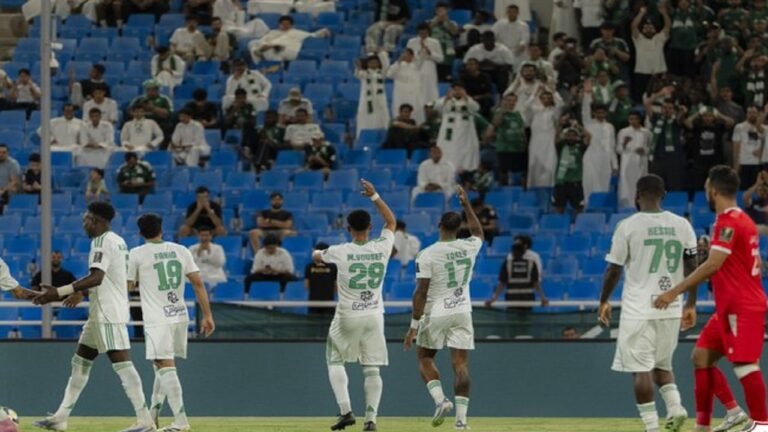 لجنة المسابقات ترفض طلب الأهلي تأجيل مباراته أمام الهلال