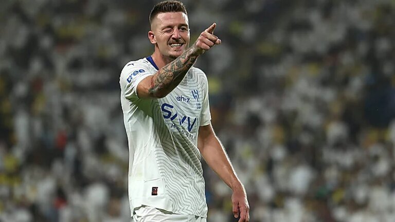 5 أندية أوروبية تسعى للتعاقد مع سافيتش