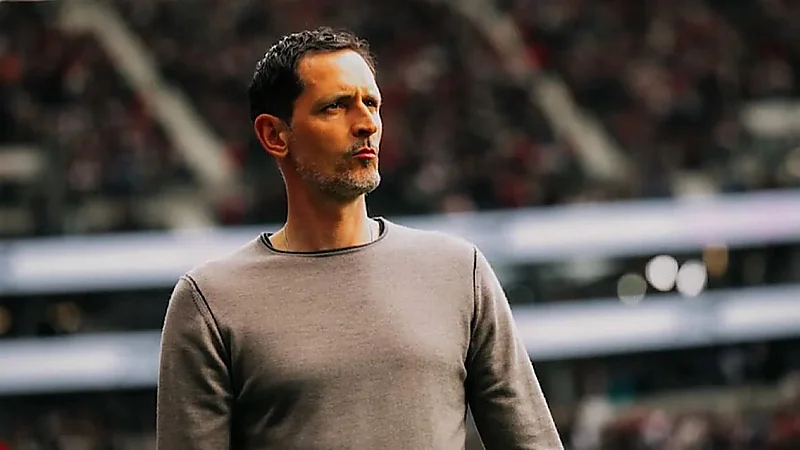 مدرب فرانكفورت توبمولر يرفض 8 ملايين من الاتحاد