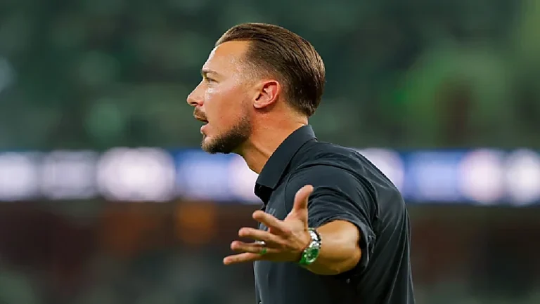 الأهلي يتجه إلى الدوحة فور مواجهة الحزم