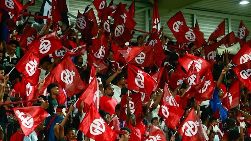 رئيس الخلود يرفض شراء جماهير لدعم الفريق في المباريات