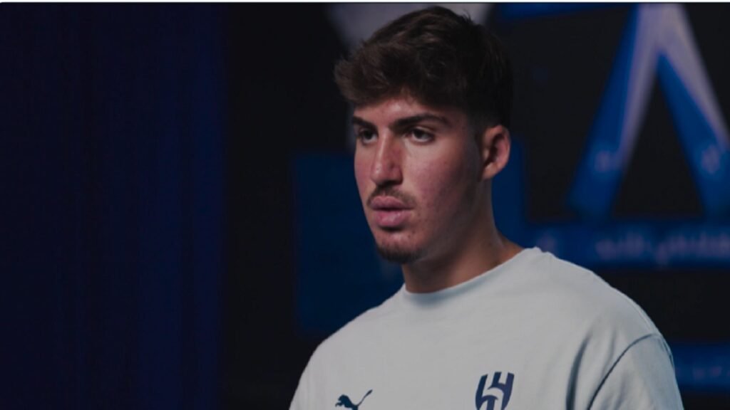 أكتشيشيك: سعيد جدًا بانضمامي للهلال .. تغطية