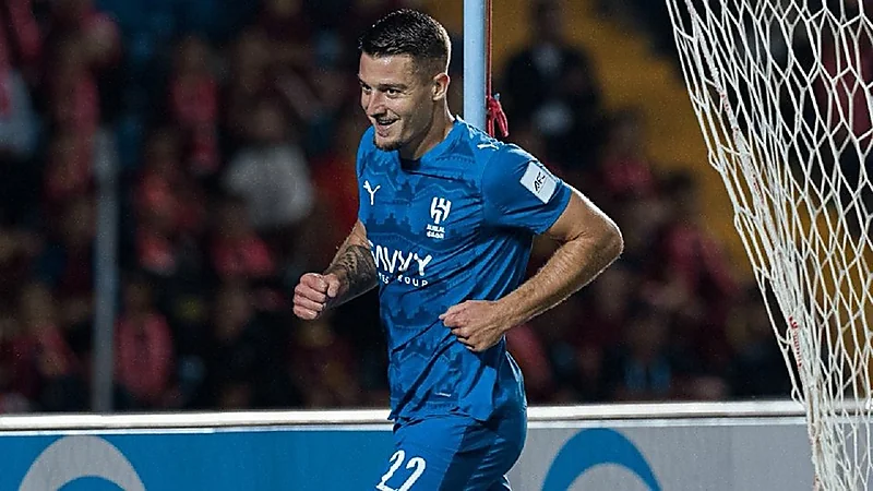 الهلال يتغلب على ناساف بثلاثية .. تغطية