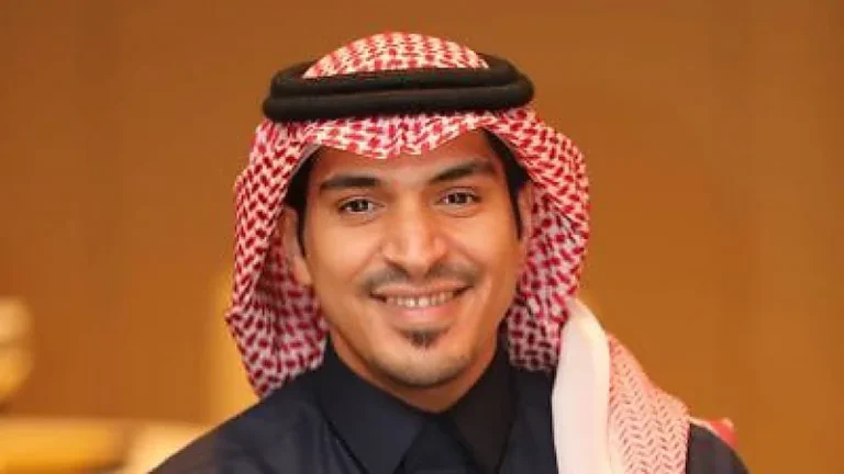 أباعود: الهلال مشرفنا رياضيًا والاستثمار الناجح يكون الزعيم العالمي الملكي