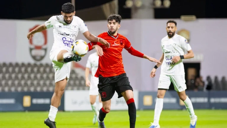 الرائد يفرض التعادل على الطائي في دوري يلو