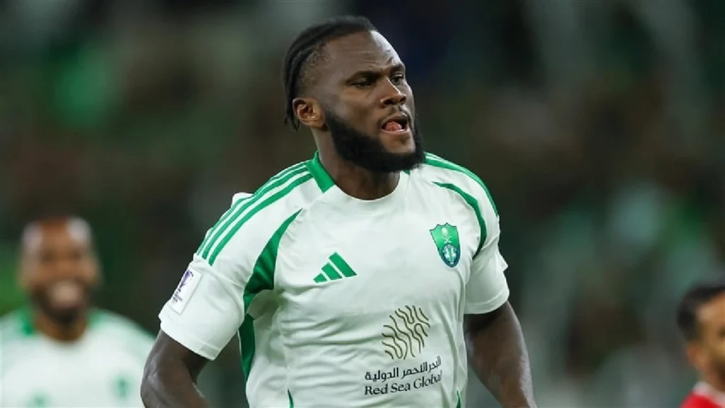 يوفنتوس يجدد اهتمامه بضم كيسيه