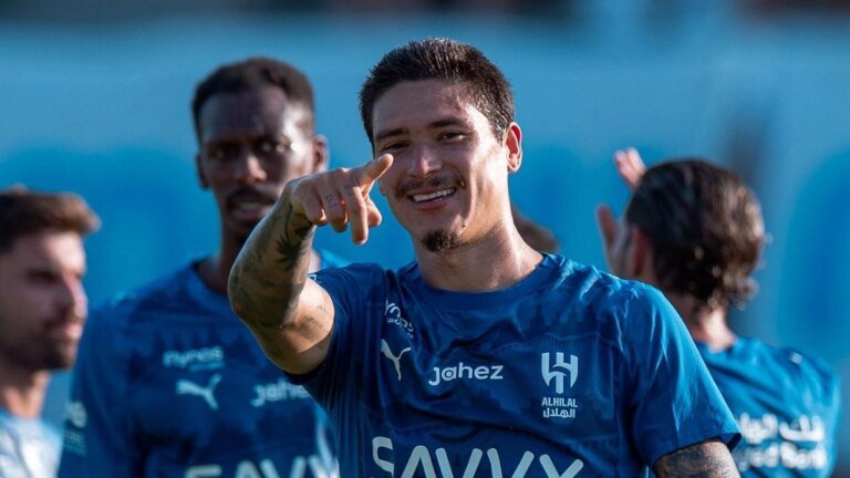 عودة نونيز تعزز صفوف الهلال قبل مواجهة الاتفاق