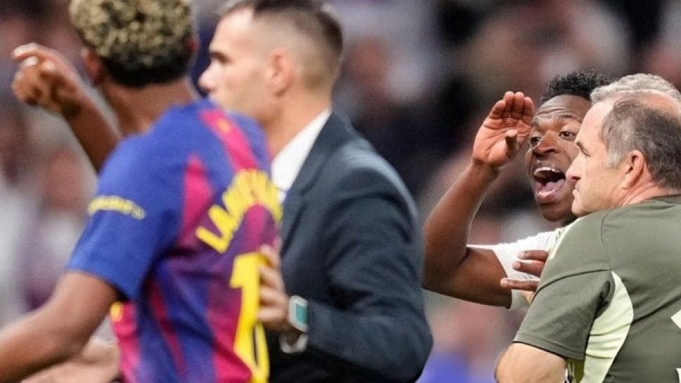 شجار لاعبي ريال مدريد مع لامين يامال .. تغطية