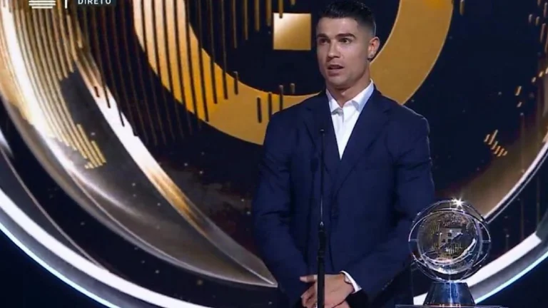 رونالدو بعد تتويجه بجائزة غلوب بريستيج: أريد أن أستمر في اللعب لبضع سنوات أخرى